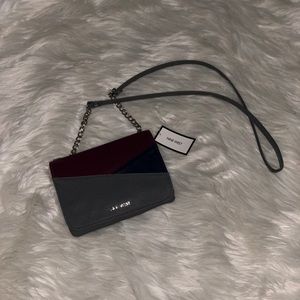 💖MAKE OFFERS!💖 Nine West Crossbody Bag